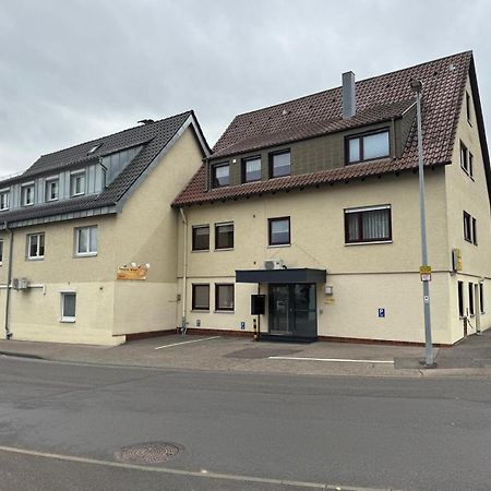 Ferienwohnung "Schwarzwald" , Pension Wauri Waldenbuch エクステリア 写真