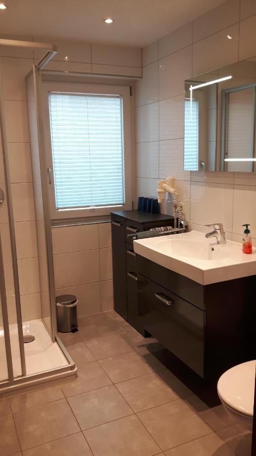 Ferienwohnung "Schwarzwald" , Pension Wauri Waldenbuch エクステリア 写真